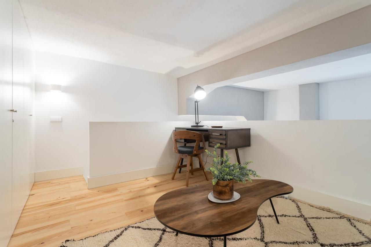 Flh Cais Sodre Design Duplex - Ribeira 11 Lägenhet Lisboa Exteriör bild