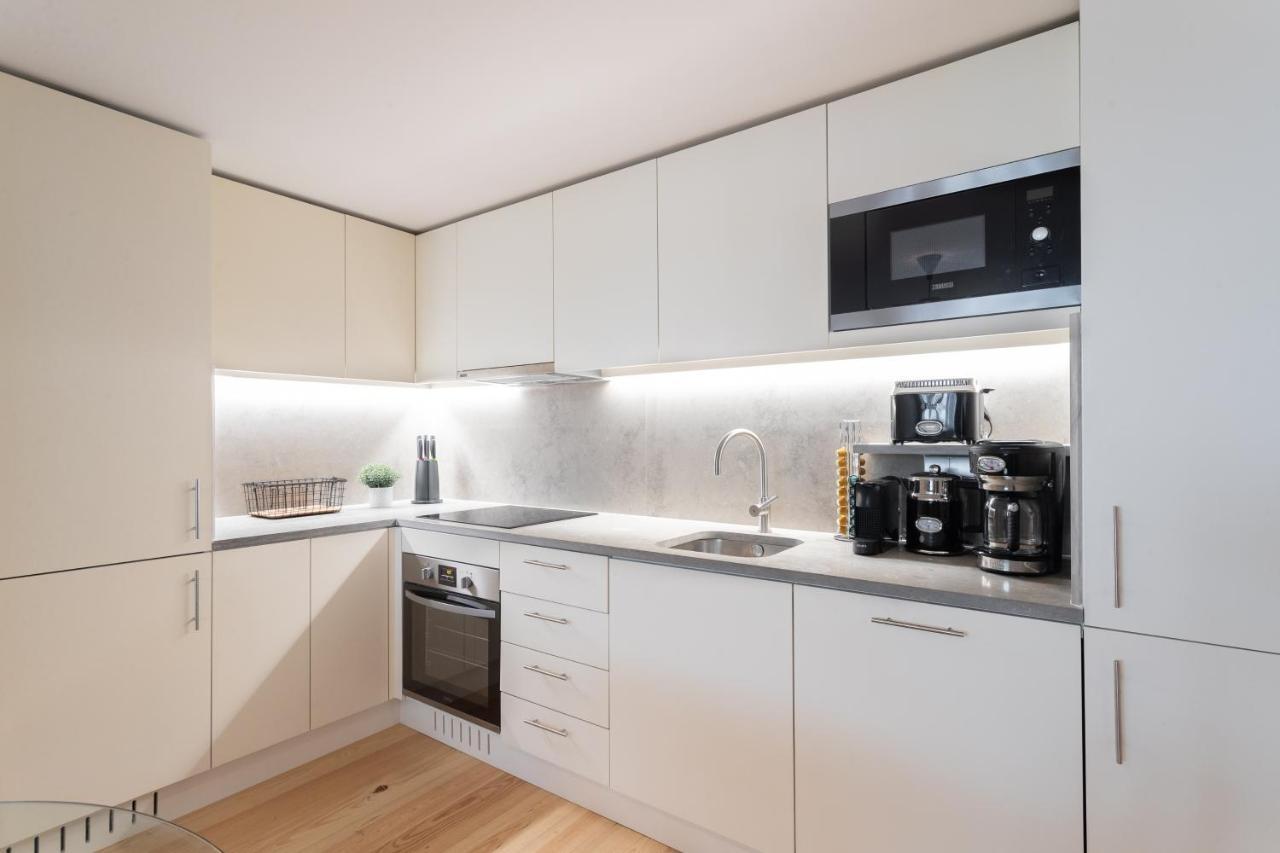 Flh Cais Sodre Design Duplex - Ribeira 11 Lägenhet Lisboa Exteriör bild